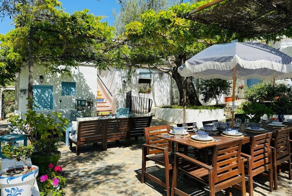 Almond Hill House Villa Orgiva Exterior photo